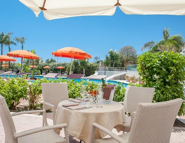 Acacia Marina Hotell Marina di Ragusa Eksteriør bilde