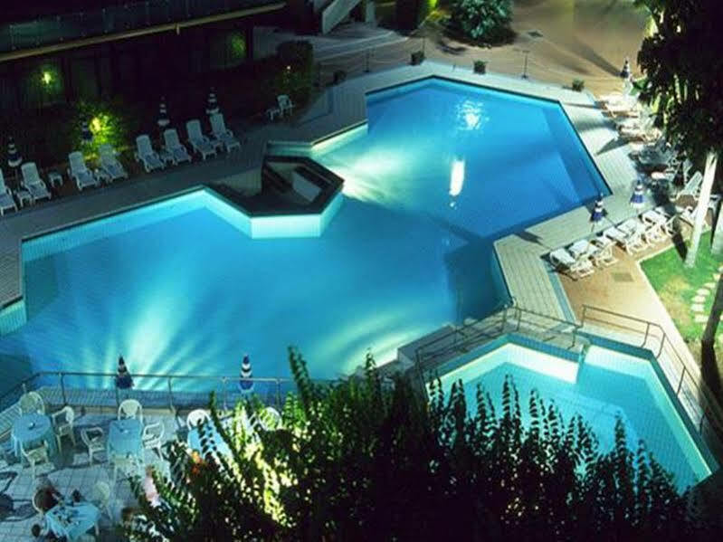 Acacia Marina Hotell Marina di Ragusa Eksteriør bilde