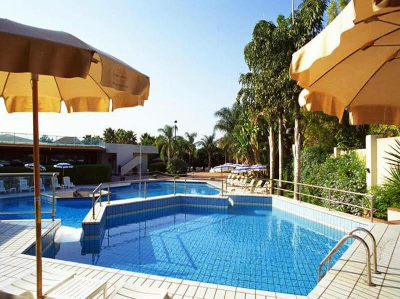 Acacia Marina Hotell Marina di Ragusa Eksteriør bilde