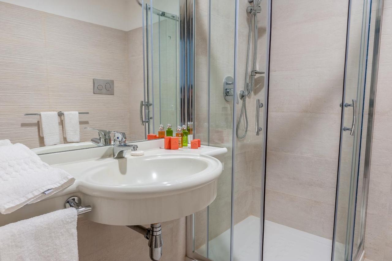 Acacia Marina Hotell Marina di Ragusa Rom bilde