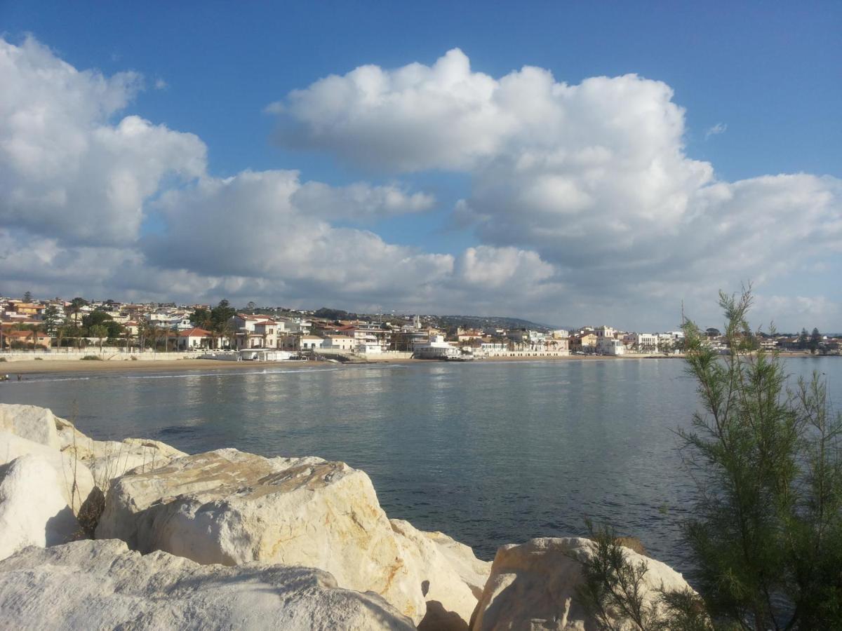 Acacia Marina Hotell Marina di Ragusa Eksteriør bilde