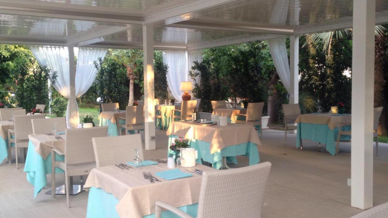 Acacia Marina Hotell Marina di Ragusa Eksteriør bilde